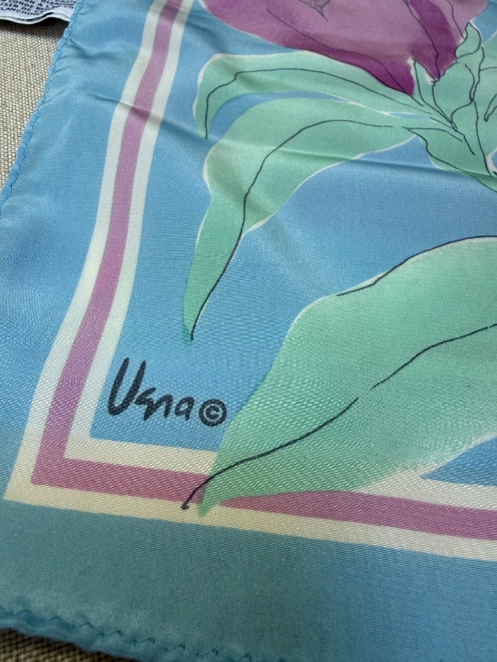 Long Vintage Veresa by Vera Neumann Pastel Tulip Scarf - Picture 9 of 11